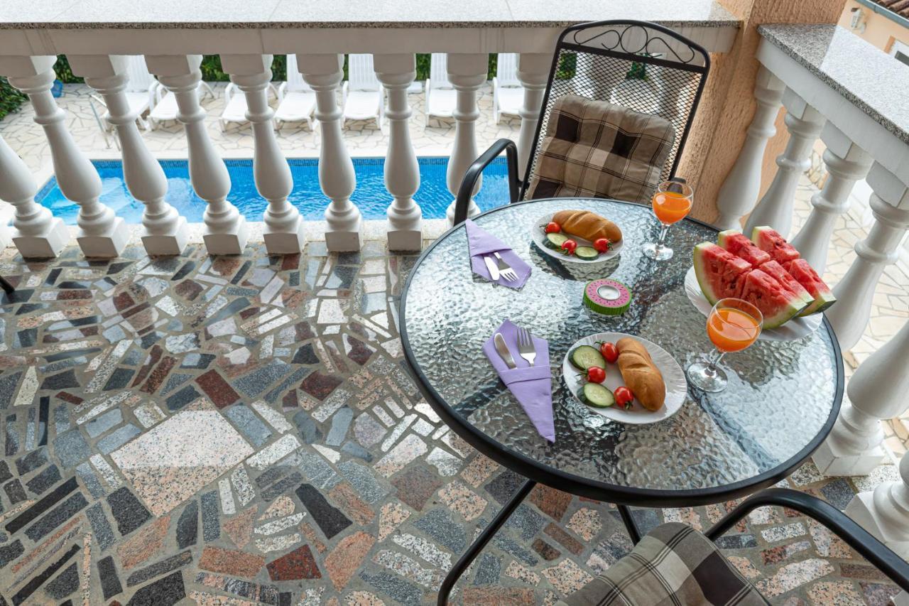 포레치 Haus Delphin 아파트 외부 사진