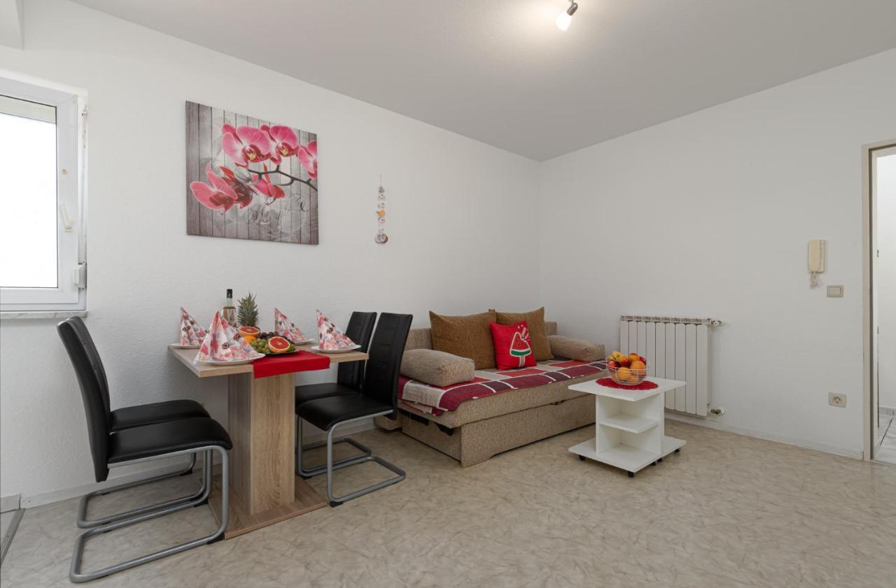 포레치 Haus Delphin 아파트 외부 사진